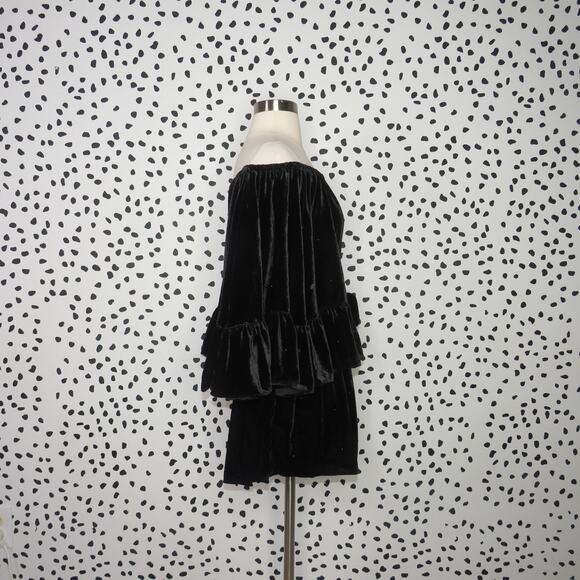 C/Meo Black Velvet Beaded Off the Shoulder Ruffle Sleeve Belted Romper - Picture 7 of 11
